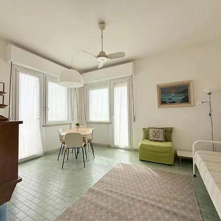Se225 - Senigallia, Vista Mare Con Posto Auto